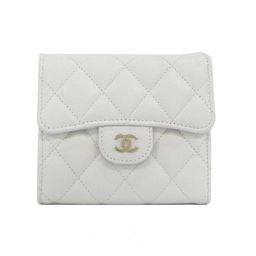CHANEL White Wallet
